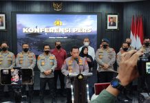 Kapolri: Ada 6 Tersangka Tragedi Kanjuruhan