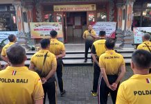 Jumat Sehat; Kapolsek Mengwi Ajak Anggotanya ber Olahraga