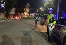 Atensi Jam Rawan, Blue Light Patrol Polres Tabanan Terjunkan 18 Personil