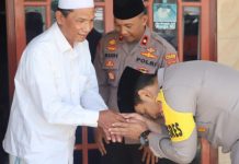 Eratkan Tali Silaturahmi Dengan Tokoh Agama, Kapolres Tulungagung Kunjungi KH Abdul Hakim Mustofa