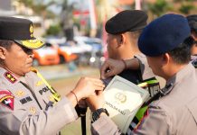 Kapolda Bali Pimpin Apel Gelar Pasukan Ops Mantap Brata 2023-2024