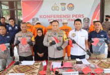 Polres Blitar Berhasil Ungkap 2 Kasus Pembunuhan, Curanmor, dan Pencabulan Terhadap Anak Dalam Hitungan Minggu