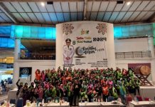 200 anggota Watasa ( Wanita Tangguh Surabaya ) yang dipandegani Mbok Ma dan Bu Nur melaksanakan giat Buka Puasa Bersama dengan MAKI Jatim dan dihadiri langsung oleh Kadinsos Jatim