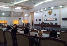 DPRD Sampang Rapat Paripurna, Bahas Raperda pertanggungjawaban Pelaksanaan APBD Tahun 2023