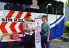 Satlantas Polres Gresik Bagikan Sarapan Gratis kepada Pemohon Sim keliling dalam Rangka Hari Jadi Bhayangkara ke-78