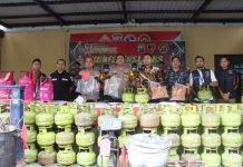 Polresta Sidoarjo Berhasil Ungkap Dua Gudang Pengoplosan LPG, 5 Tersangka Diamankan