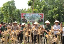 Polres Nganjuk Berkontribusi 20,56 Ton Jagung dalam Program Ketahanan Pangan
