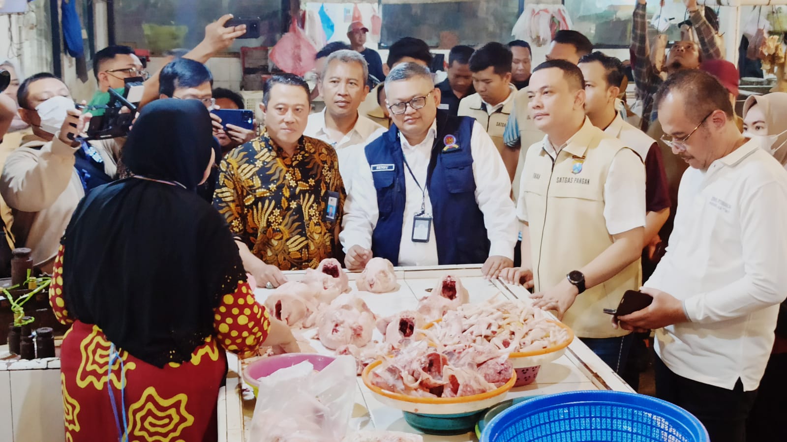 Satgas Pangan Polda Jatim Pastikan Stok dan Harga Bapokting Jelang Idul Fitri Relatif Stabil*