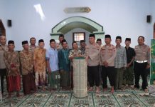 Polres Nganjuk Gelar Bakti Religi, Salurkan Bantuan Perlengkapan Ibadah