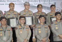 Kembali Raih Prestasi, Bidang Humas Polda Jatim Terima 3 Penghargaan dari Divisi Humas Polri
