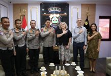 Perkuat Hubungan Bilateral, Kapolda Bali Terima Kunjungan Konsulat Inggris di Denpasar