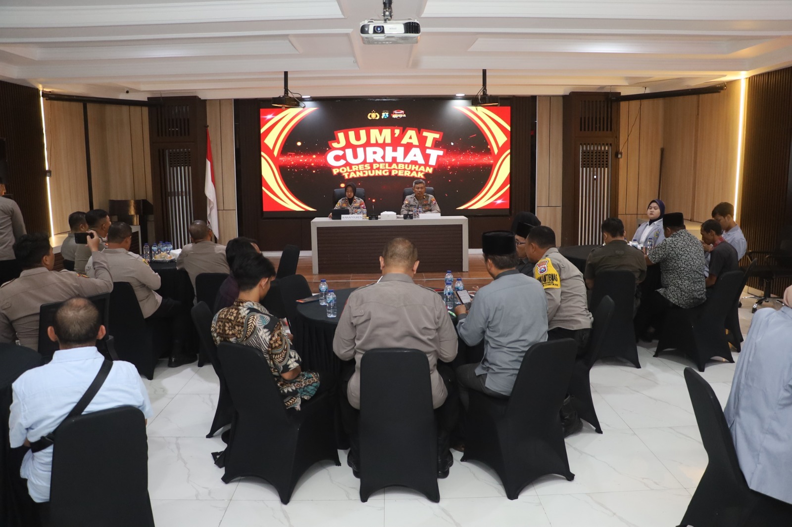 Jalin Sinergi di Jumat Curhat Polres Pelabuhan Tanjungperak Ajak Toga Tomas Jaga Kamtibmas