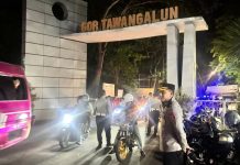 Kapolresta dan Dandim Banyuwangi Pimpin Langsung Pengamanan Grand Final Dandim Cup 2025 di GOR Tawang Alun, Ribuan Penonton Tumpah Ruah Dukung Tim Favorit