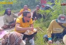 Kapolsek Kenduruan AKP Teguh Triyo Handoko Gelar Makan Bareng Petani di Desa Sidomukti sebagai Wujud Kepedulian