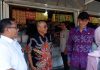 Bulog Kediri Bersama Dinas Terkait Sidak Pasar Setonobetek, Toko Jual “Minyak Kita” di Atas HET Disanksi Tegas