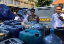 Praktik Ilegal BBM Subsidi di Banyuwangi Diungkap Satreskrim, Barang Bukti Diamankan