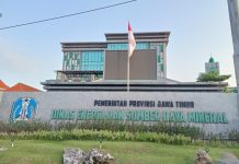 Breaking News: Kantor ESDM Jatim Digeledah Kejati, Tiga Koper Dokumen Diamankan