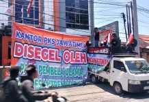 Tak Cukup Minta Maaf, AMI Tekan PKS Pecat Aboe Bakar ! Wajib Sujud Maaf ke Ulama Madura