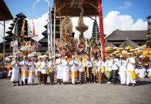 Upacara Adat dan Doa Bersama di Pura Besakih, Korlantas Polri Harap Kelancaran Kemala Run 2026