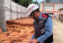 Pembangunan Sekolah Rakyat di Camplong Libatkan Produk Lokal, Genteng Karang Penang Jadi Pilihan