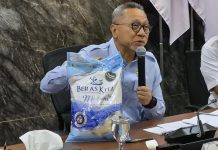 Resmi! Zulhas Luncurkan Beras Kita Medium, Gantikan Identitas Kemasan Beras SPHP Bulog